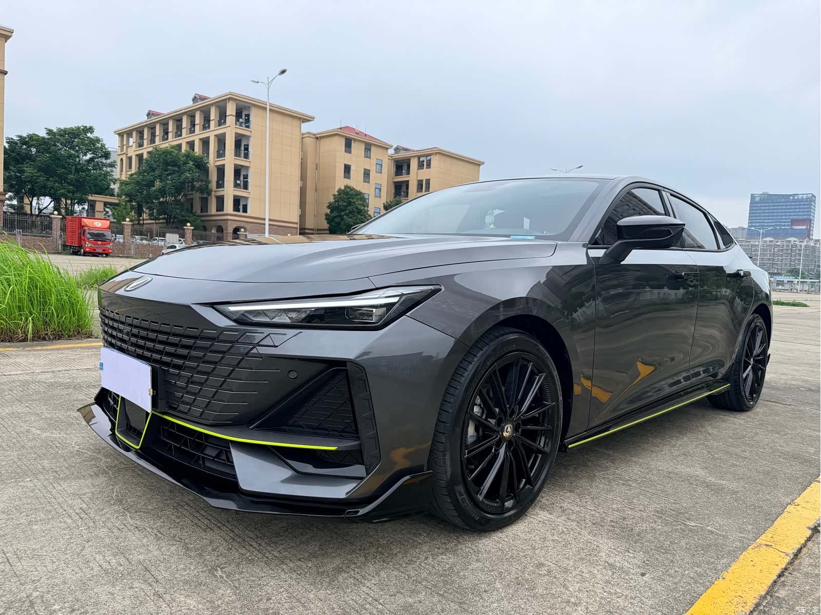 Changan UNI-V, 2022 1