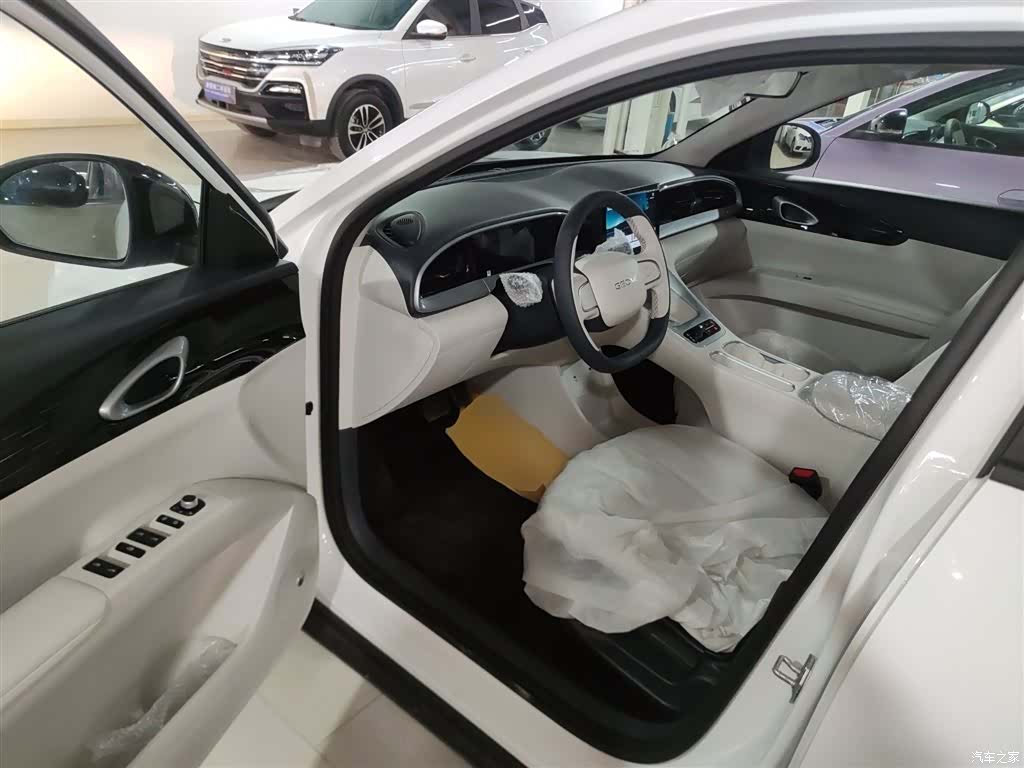 Geely Xingyuan, 2026 12