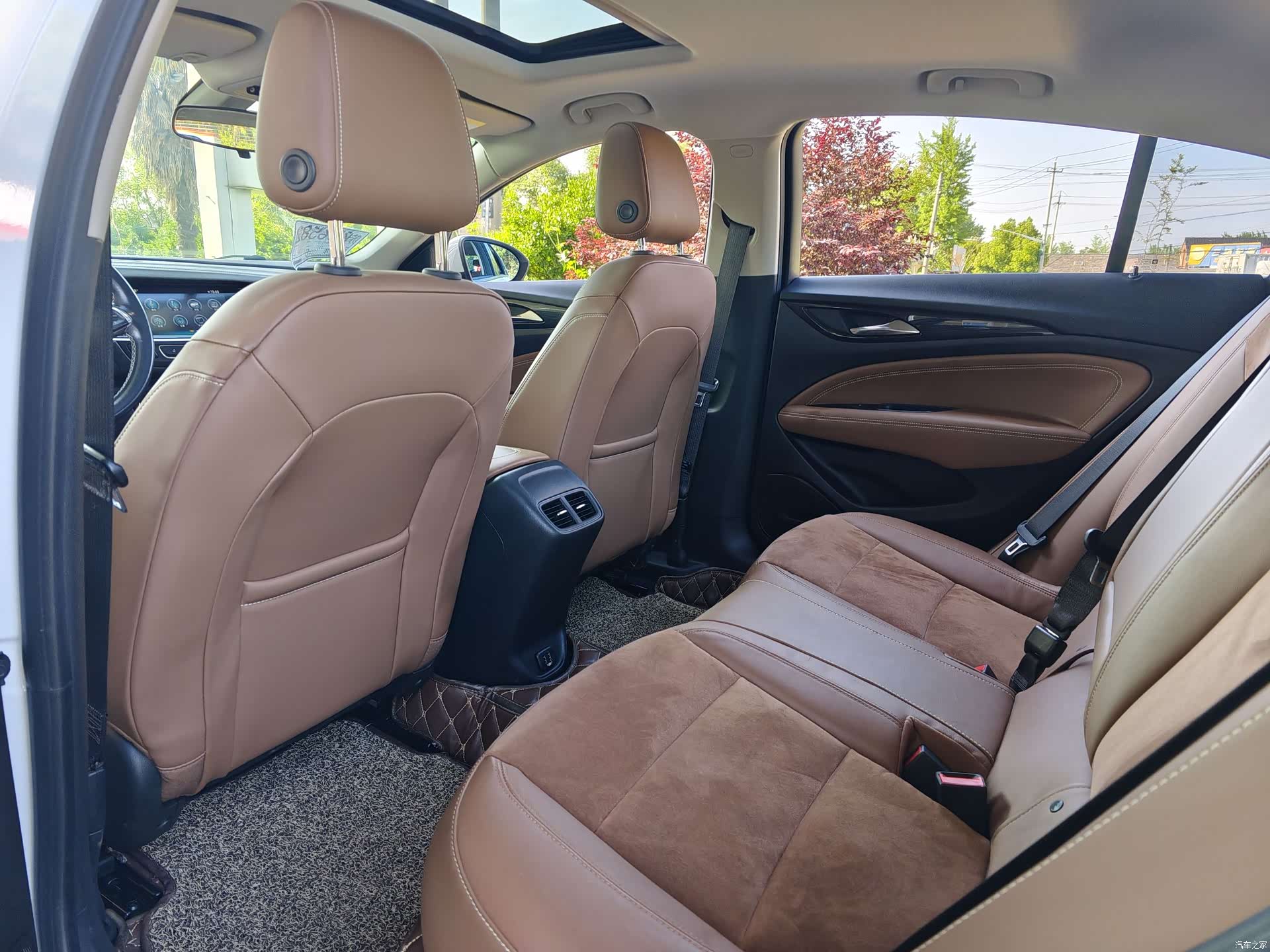 Buick Regal, 2018 4