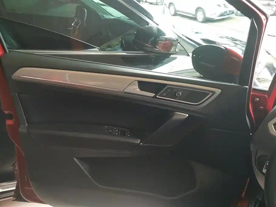 Volkswagen Golf*Jiayu