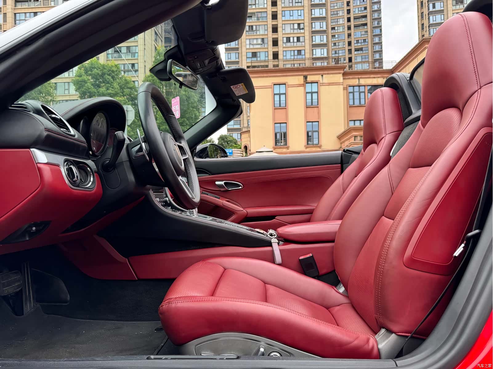 Porsche Boxster, 2018 12