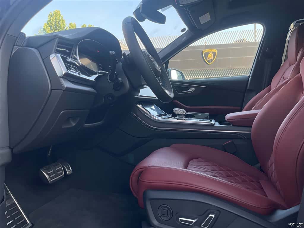 Audi Q7, 2026 9