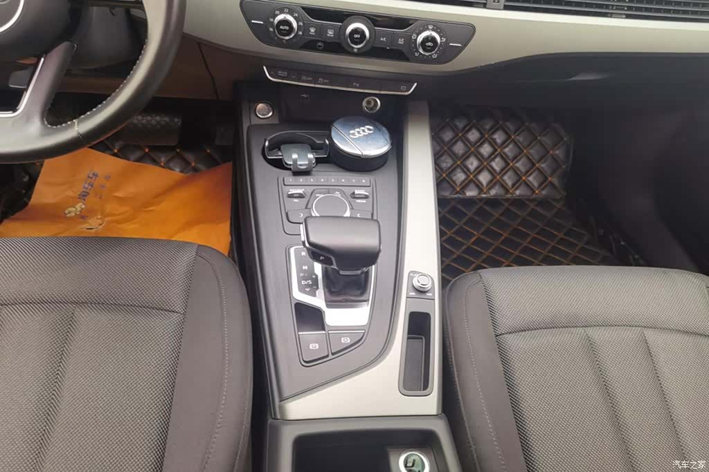 Audi A4L, 2019 16
