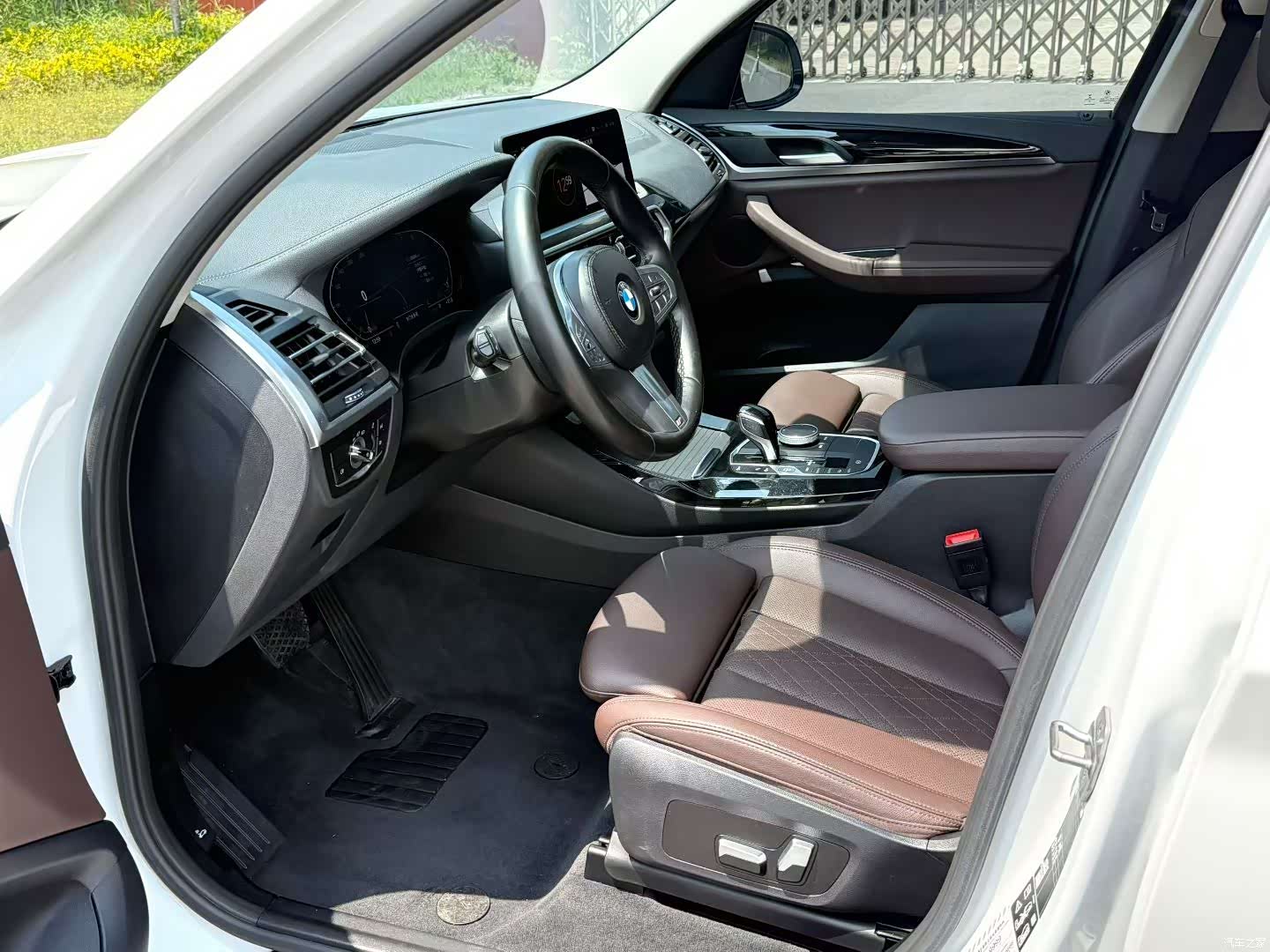 BMW X3, 2023 все фото
