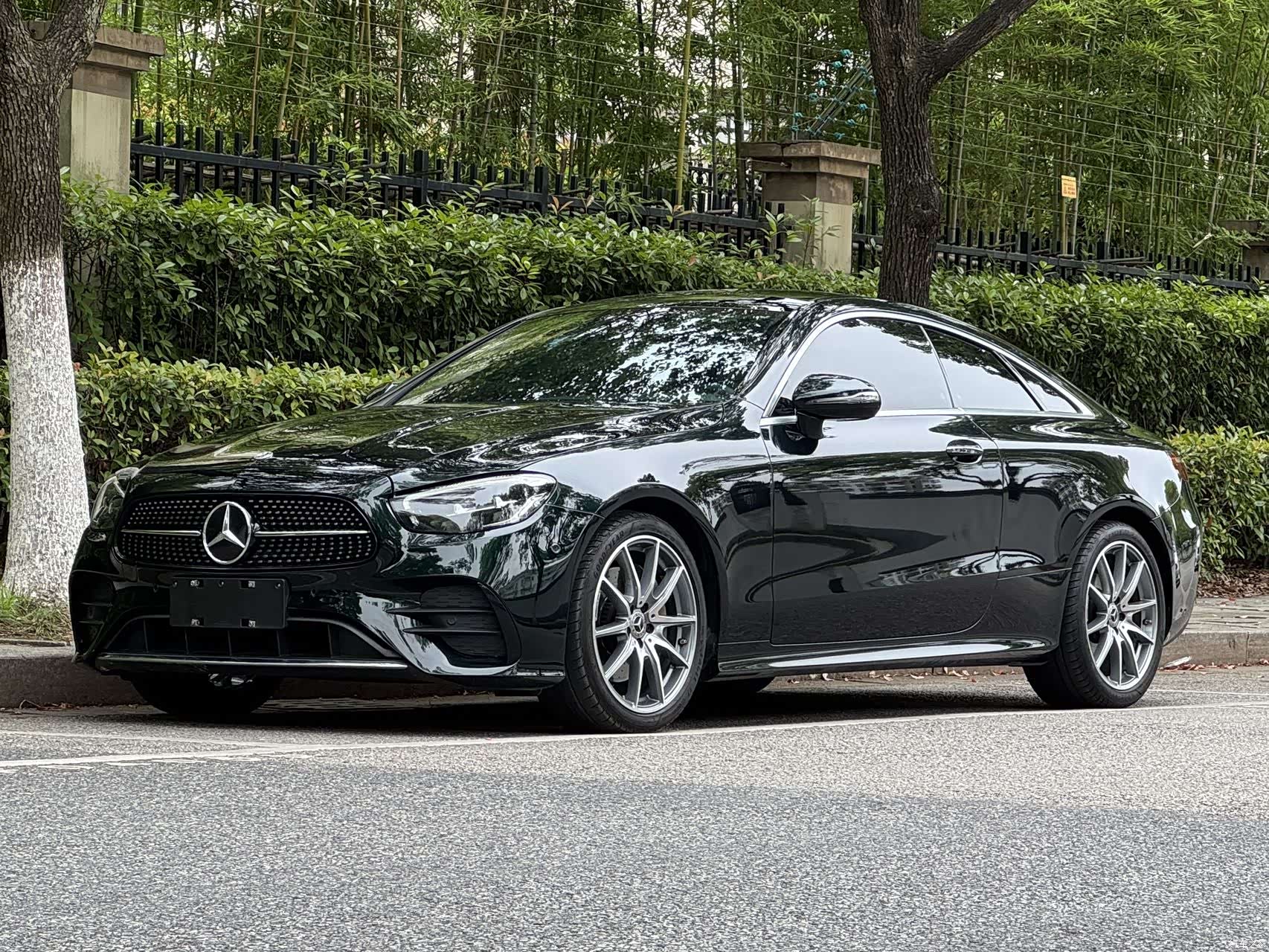 Mercedes-Benz E-Class, 2023 1