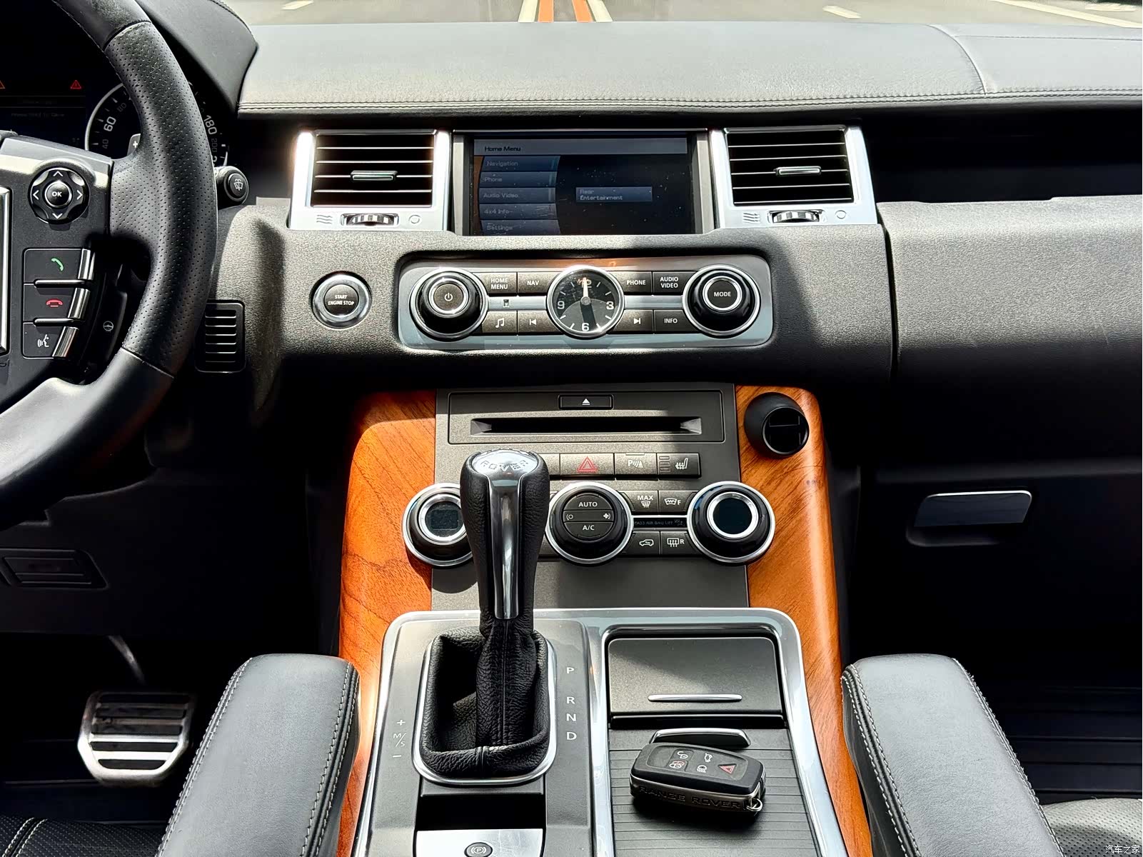 Land Rover Range Rover, 2010 8