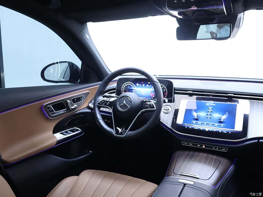 Mercedes-Benz E-Class, 2024 14