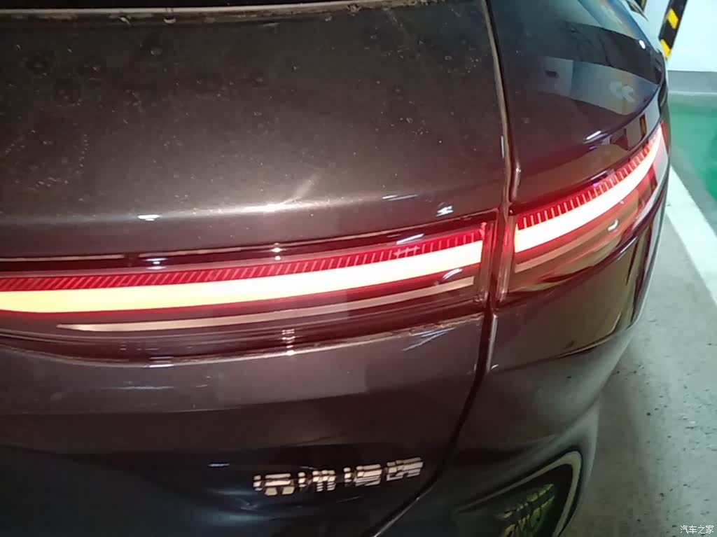 NIO ES8, 2023 8