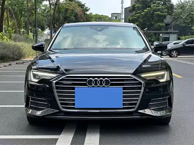 Audi A6L 2019 — купить из Китая под заказ