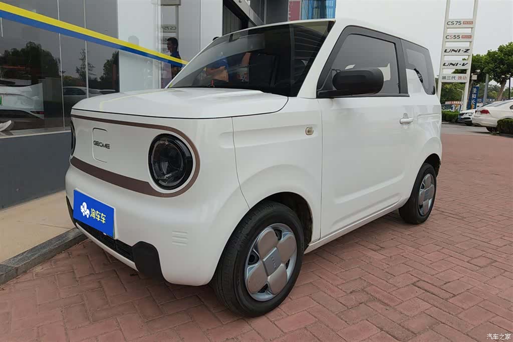 Geely Panda, 2023 1