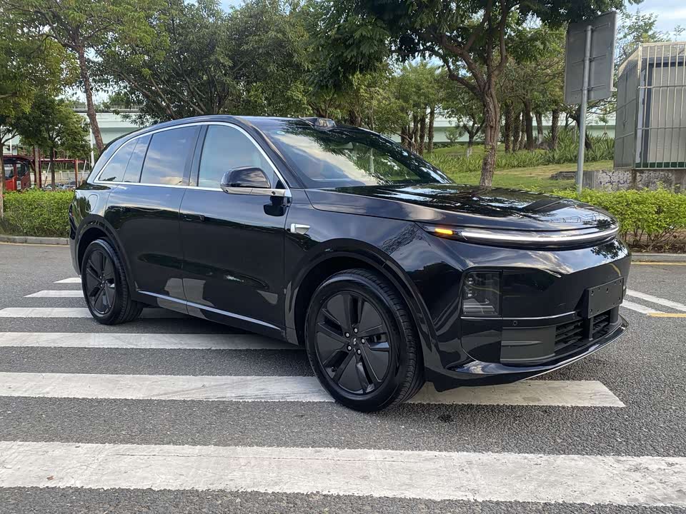Li Auto Ideal L6