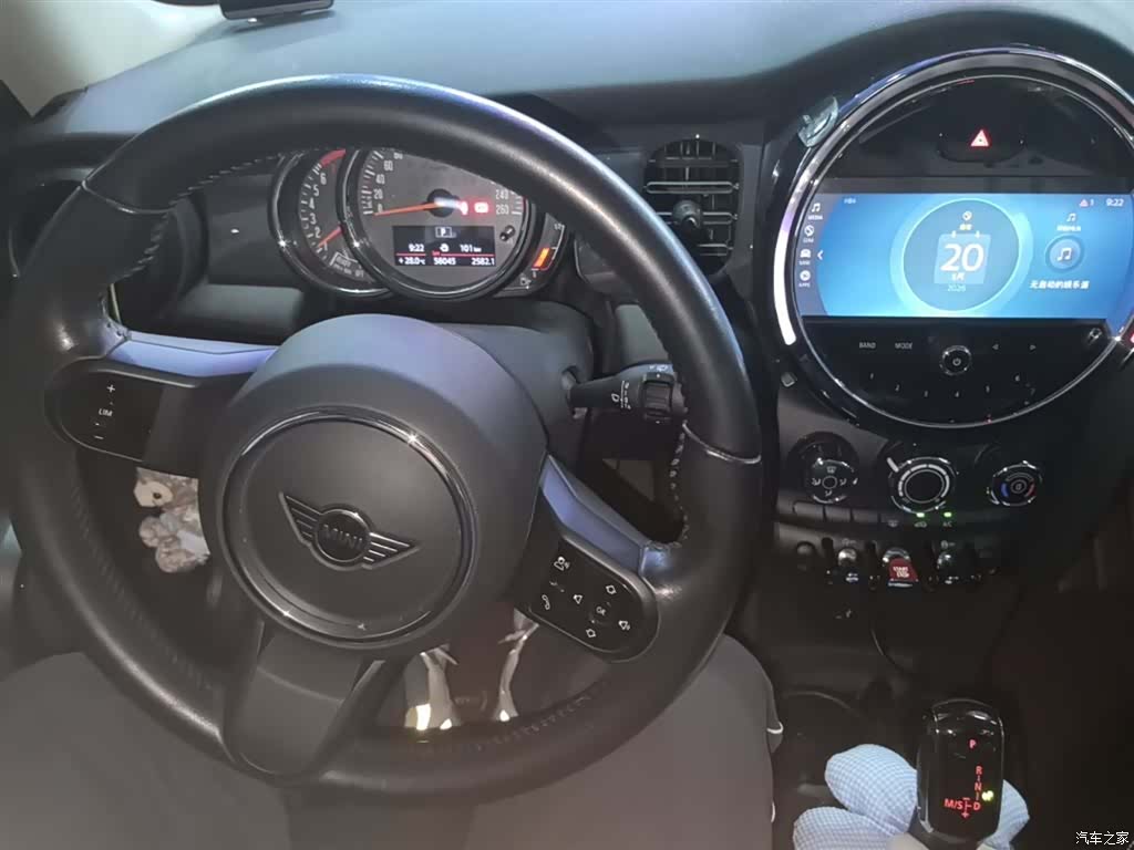 Mini ONE, 2021 10