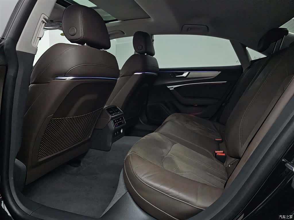 Audi A7L, 2024 8