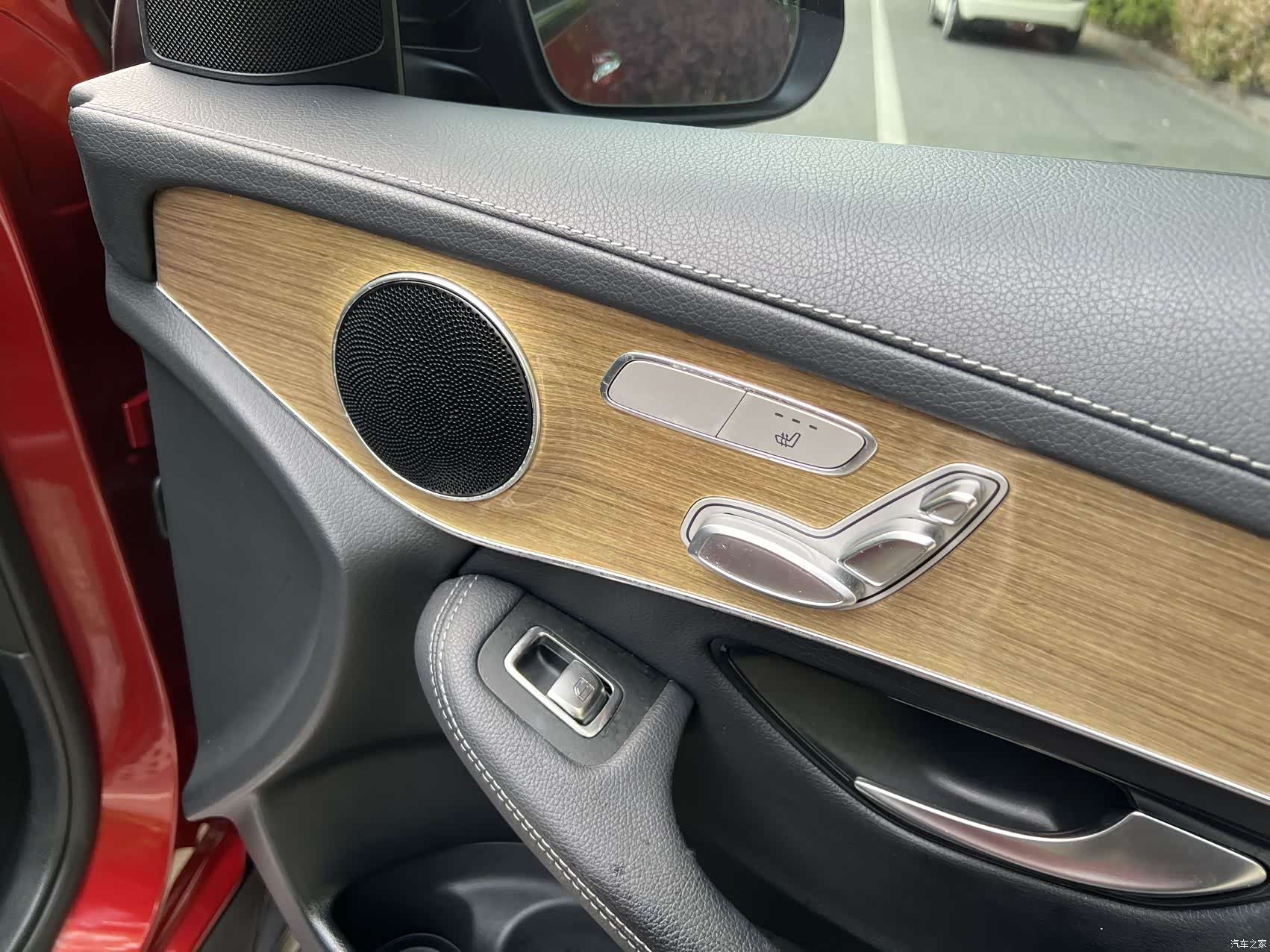 Mercedes-Benz GLC, 2019 12