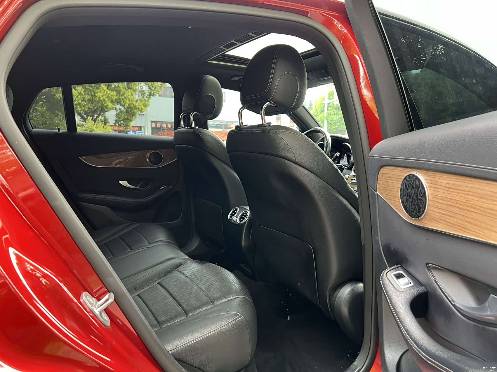 Mercedes-Benz GLC, 2019 14