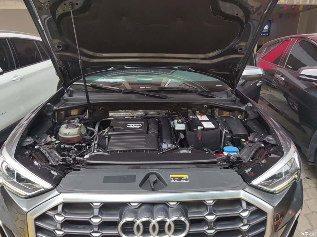 Audi Q3, 2020 16