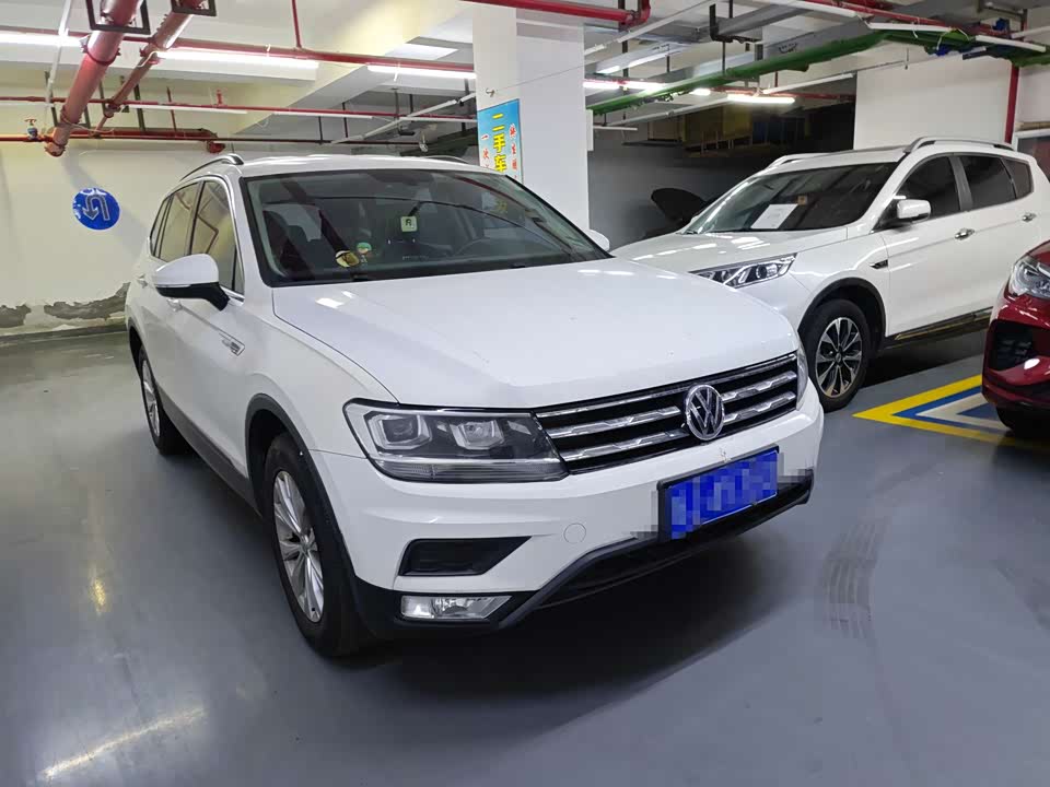 Volkswagen Tiguan L