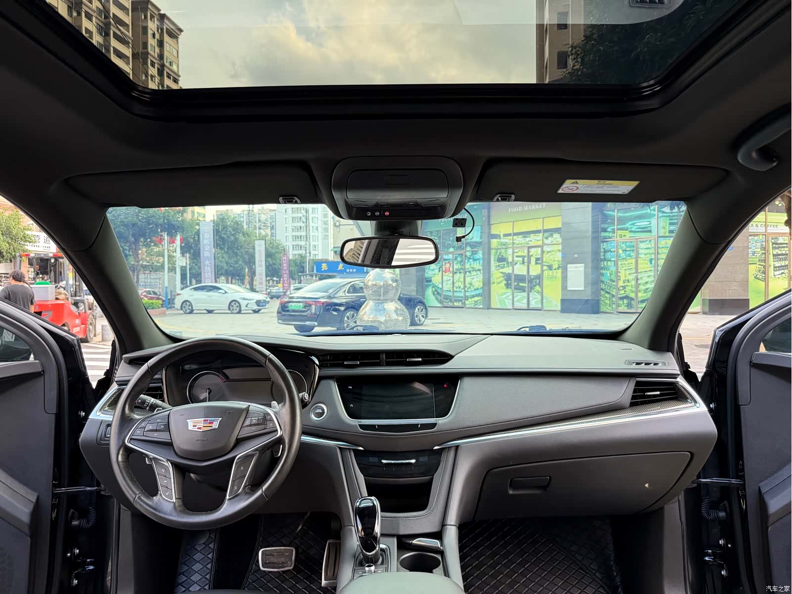 Cadillac XT5, 2022 28