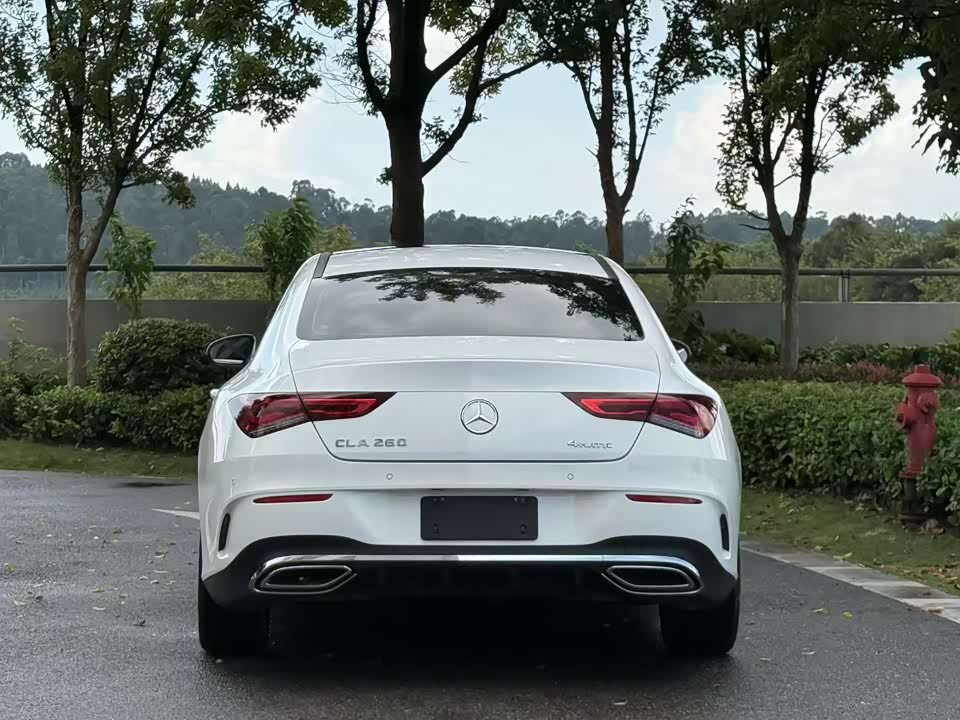 Mercedes-Benz CLA
