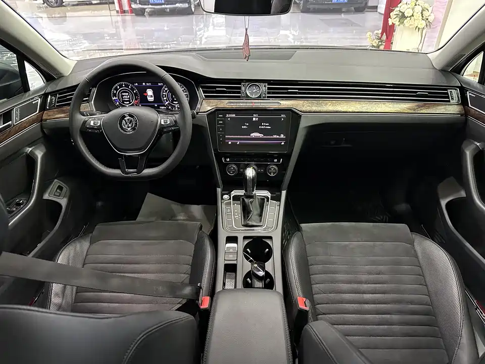 Volkswagen Magotan