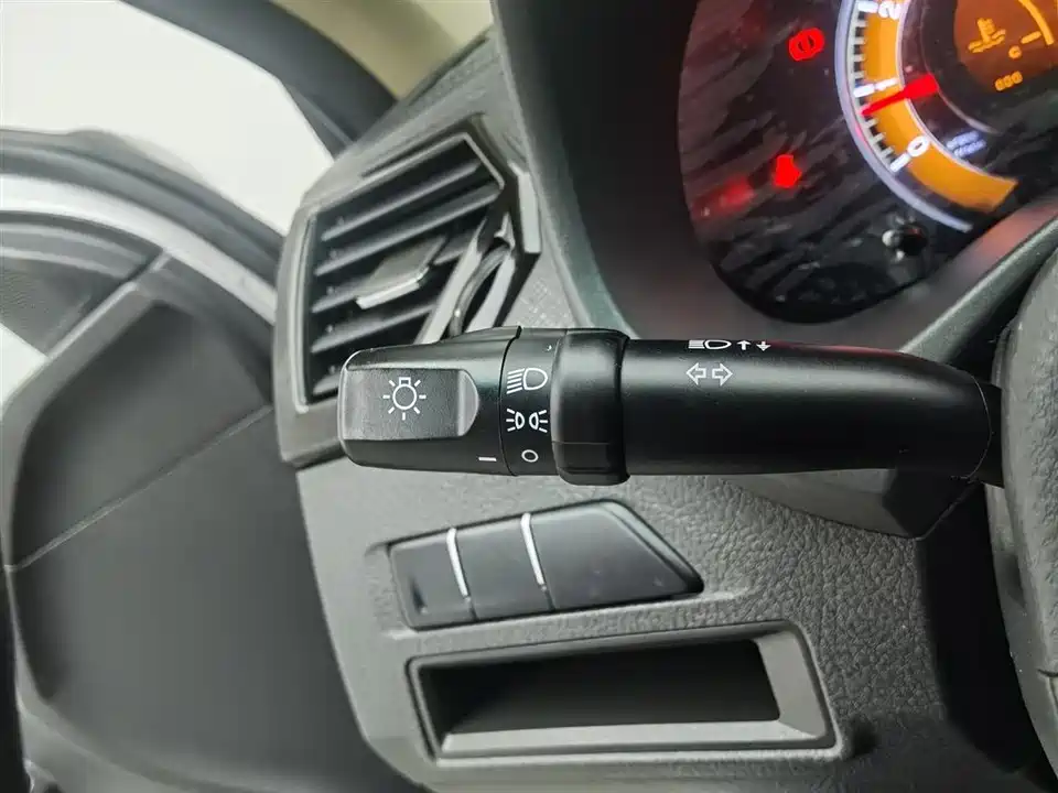 BYD F3