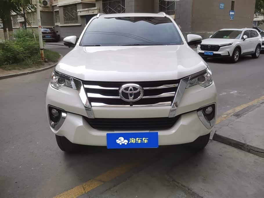 Toyota Fortuner