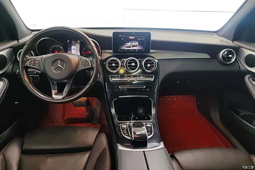 Mercedes-Benz GLC, 2019 12