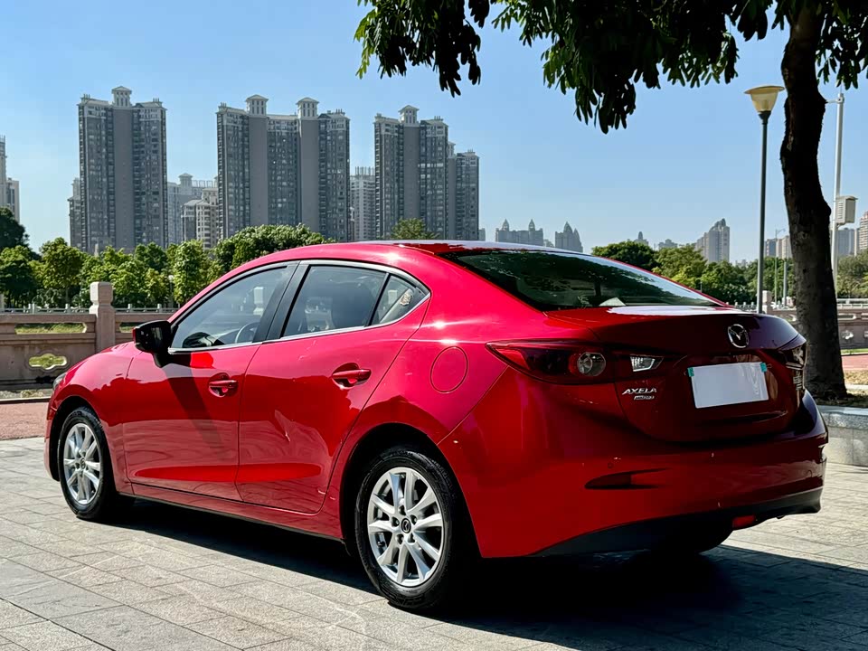 Mazda 3 Angkesaila