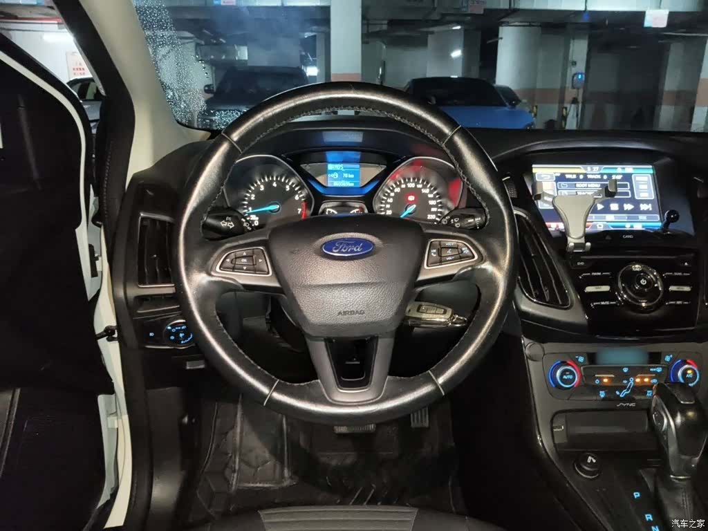 Ford Focus, 2016 7