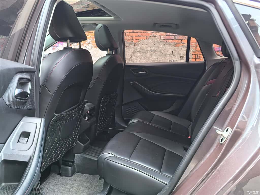 MG MG5, 2020 11