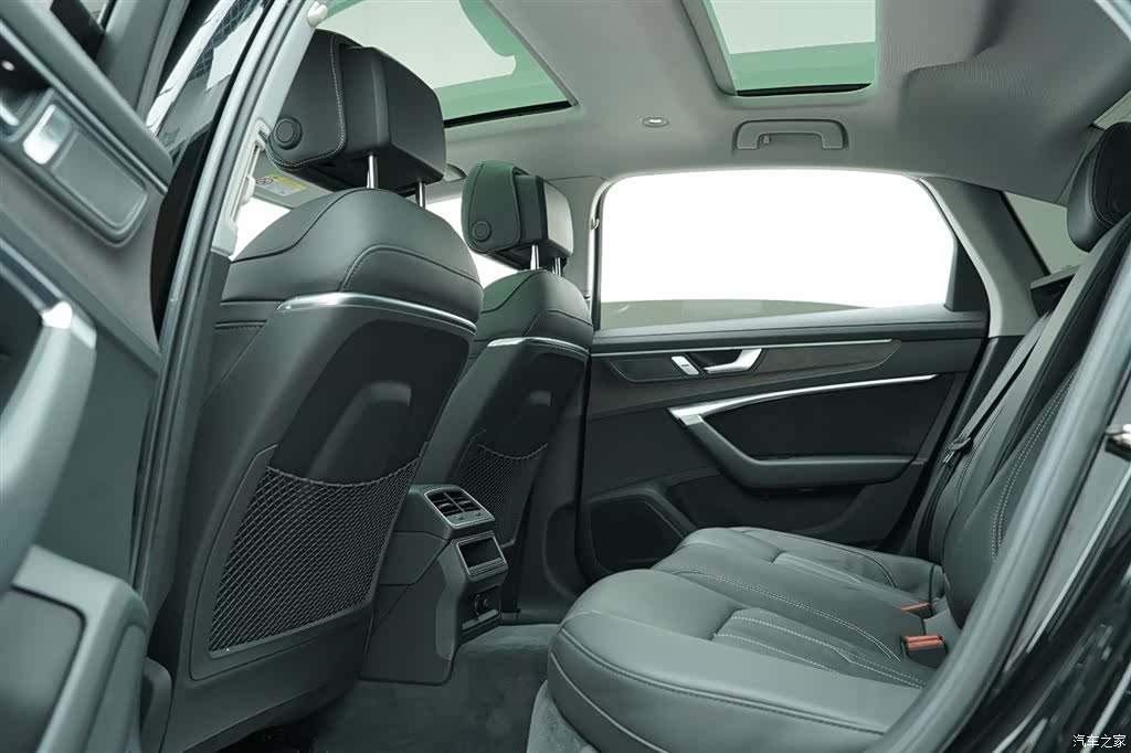 Audi A6L, 2020 12