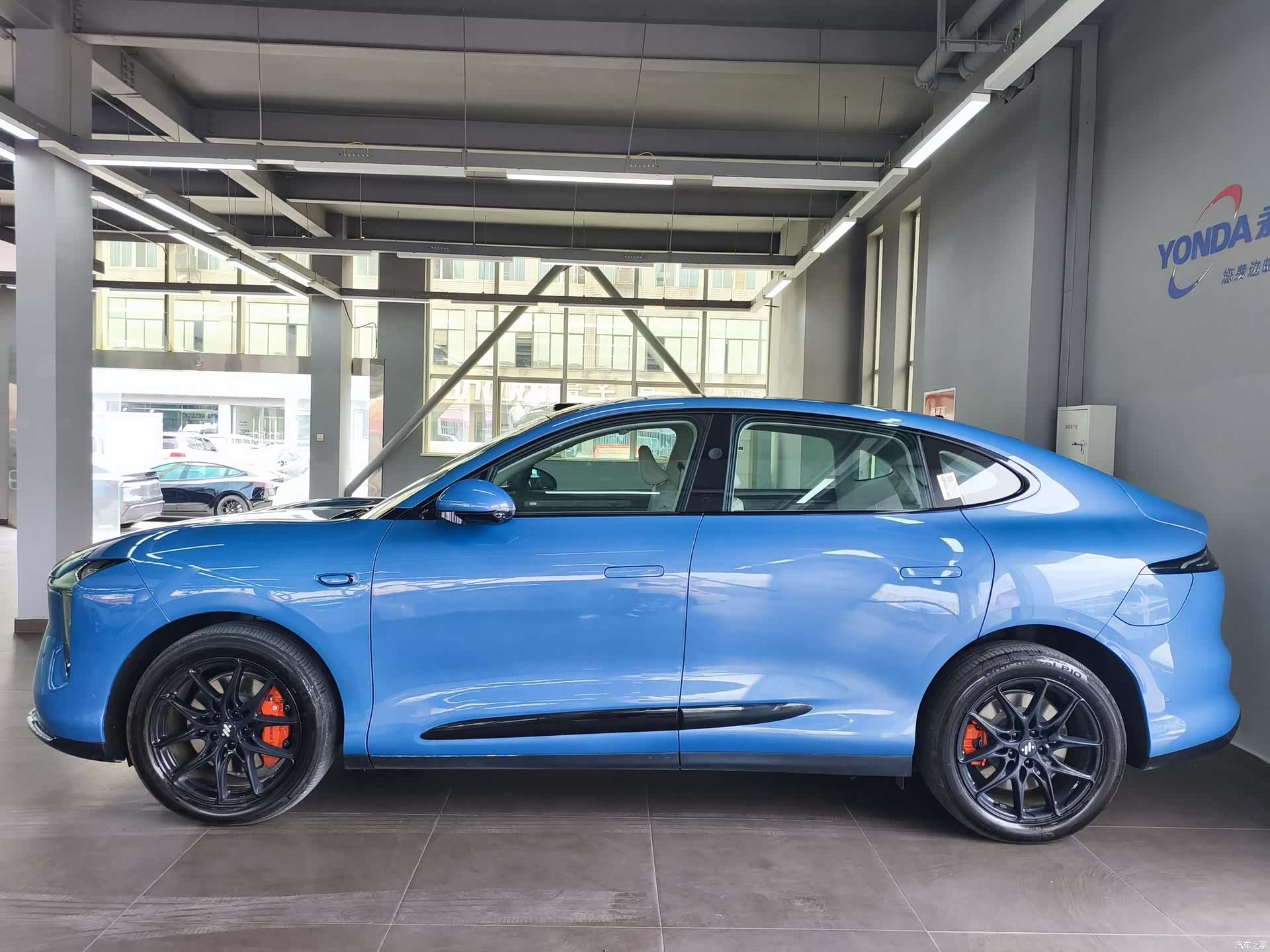 IM Motors LS6, 2025 4