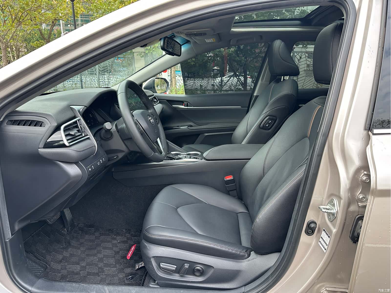 Toyota Camry, 2023 7