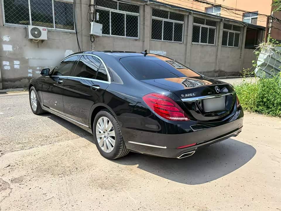 Mercedes-Benz S-class Mercedes-Benz S-class