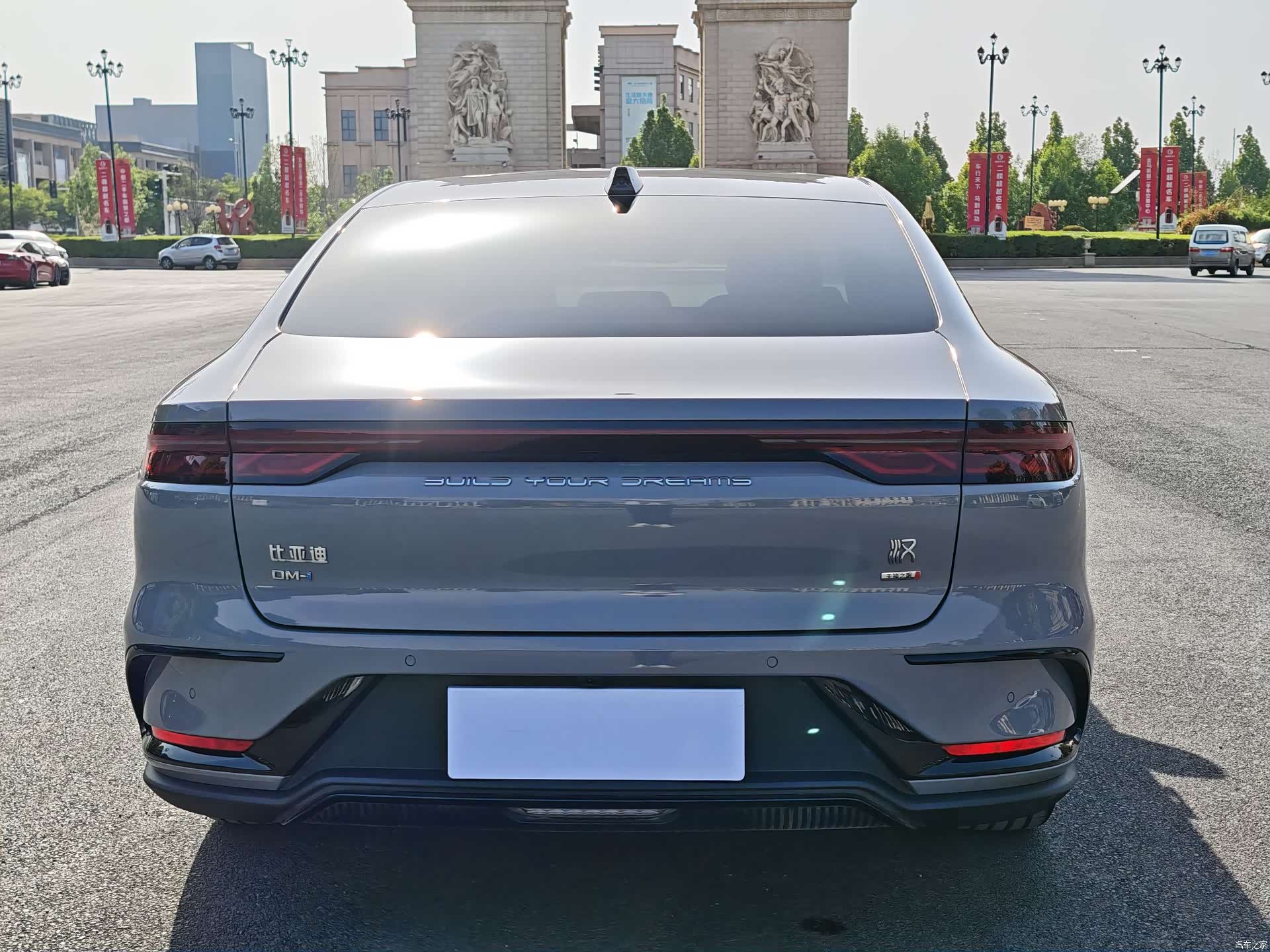 BYD Han, 2025 8