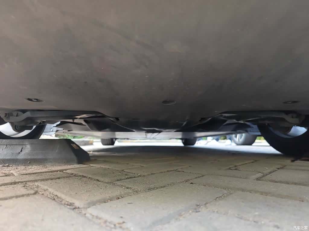 Tesla Model 3, 2023 25
