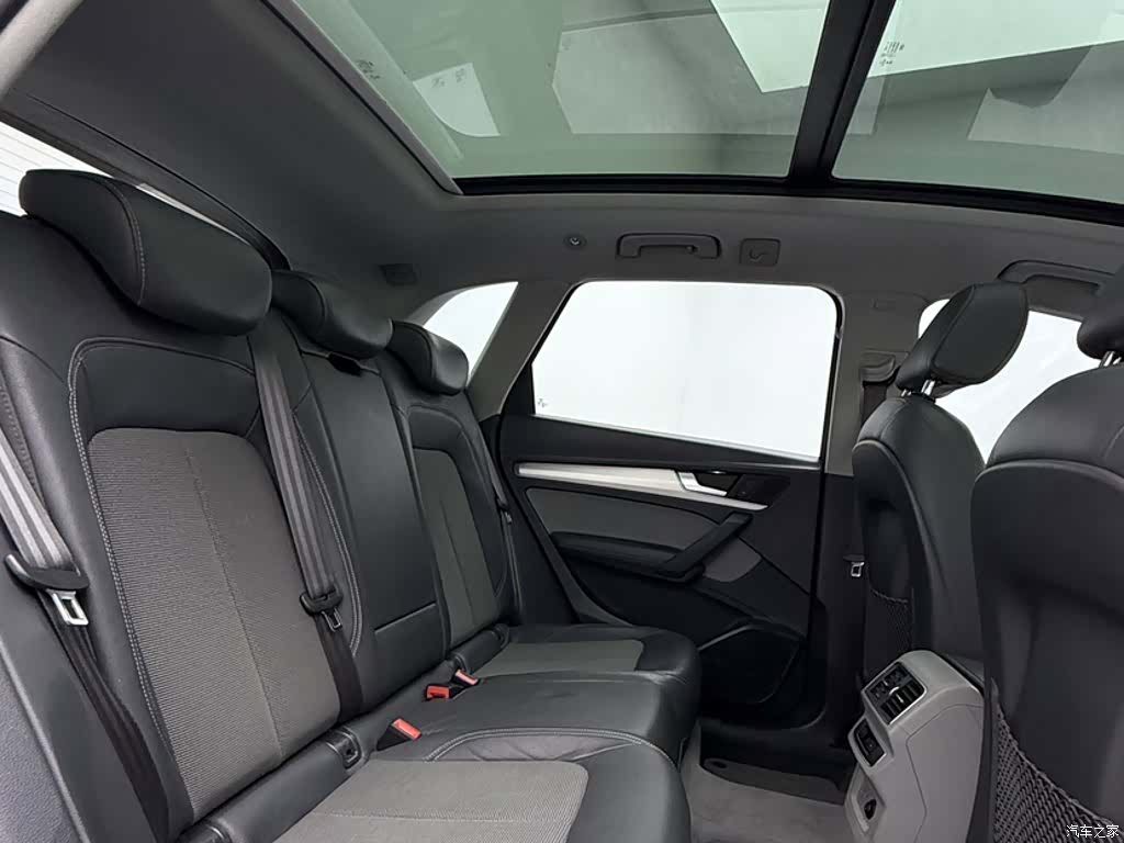 Audi Q5L, 2018 4