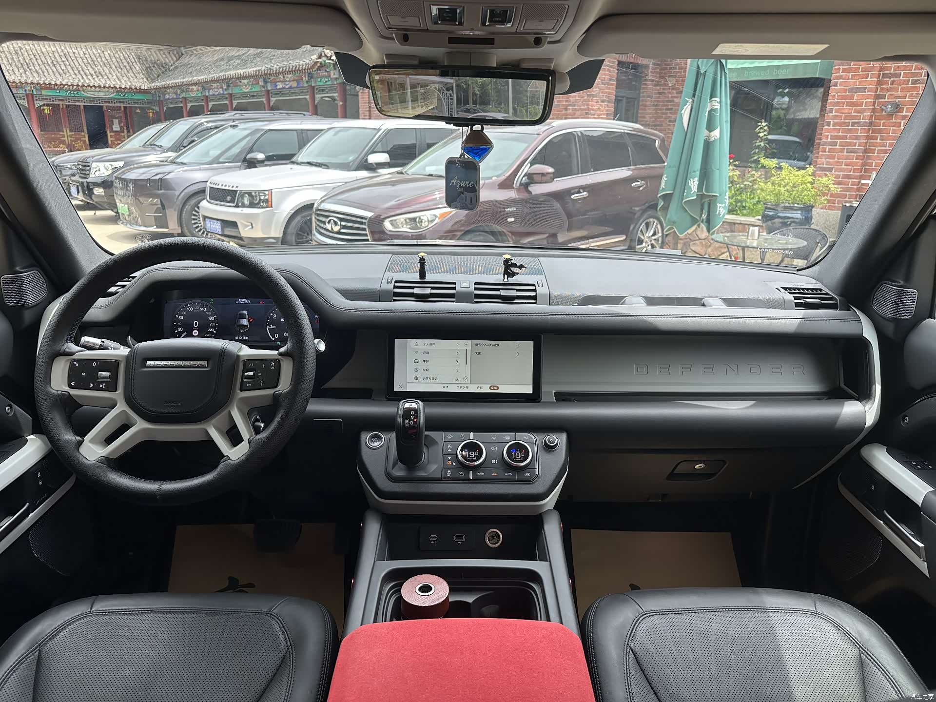 Land Rover Defender, 2021 22