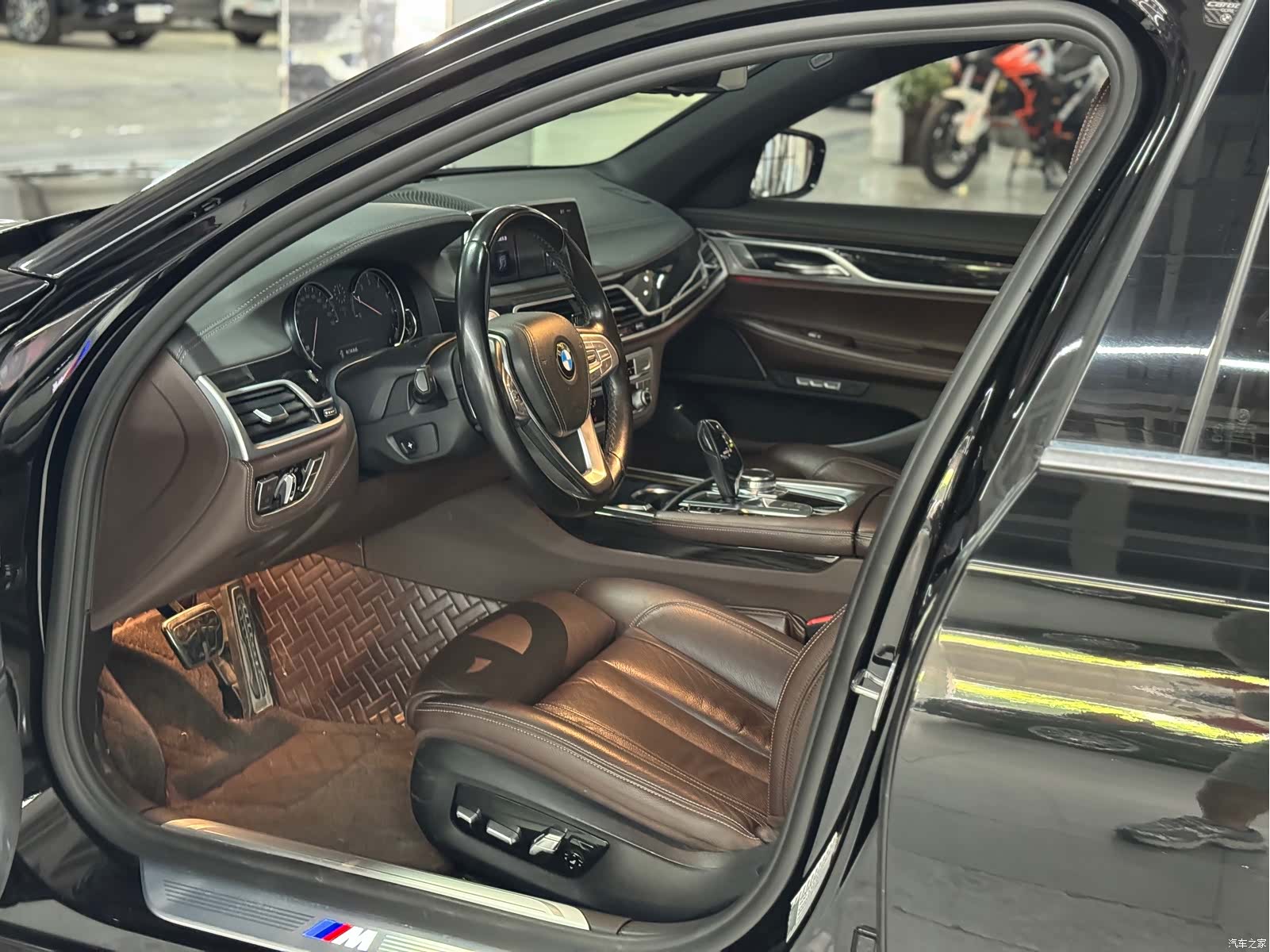 BMW 7 Series, 2018 4