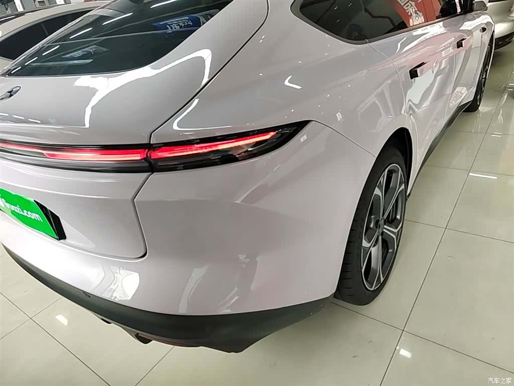 NIO ET5, 2023 8