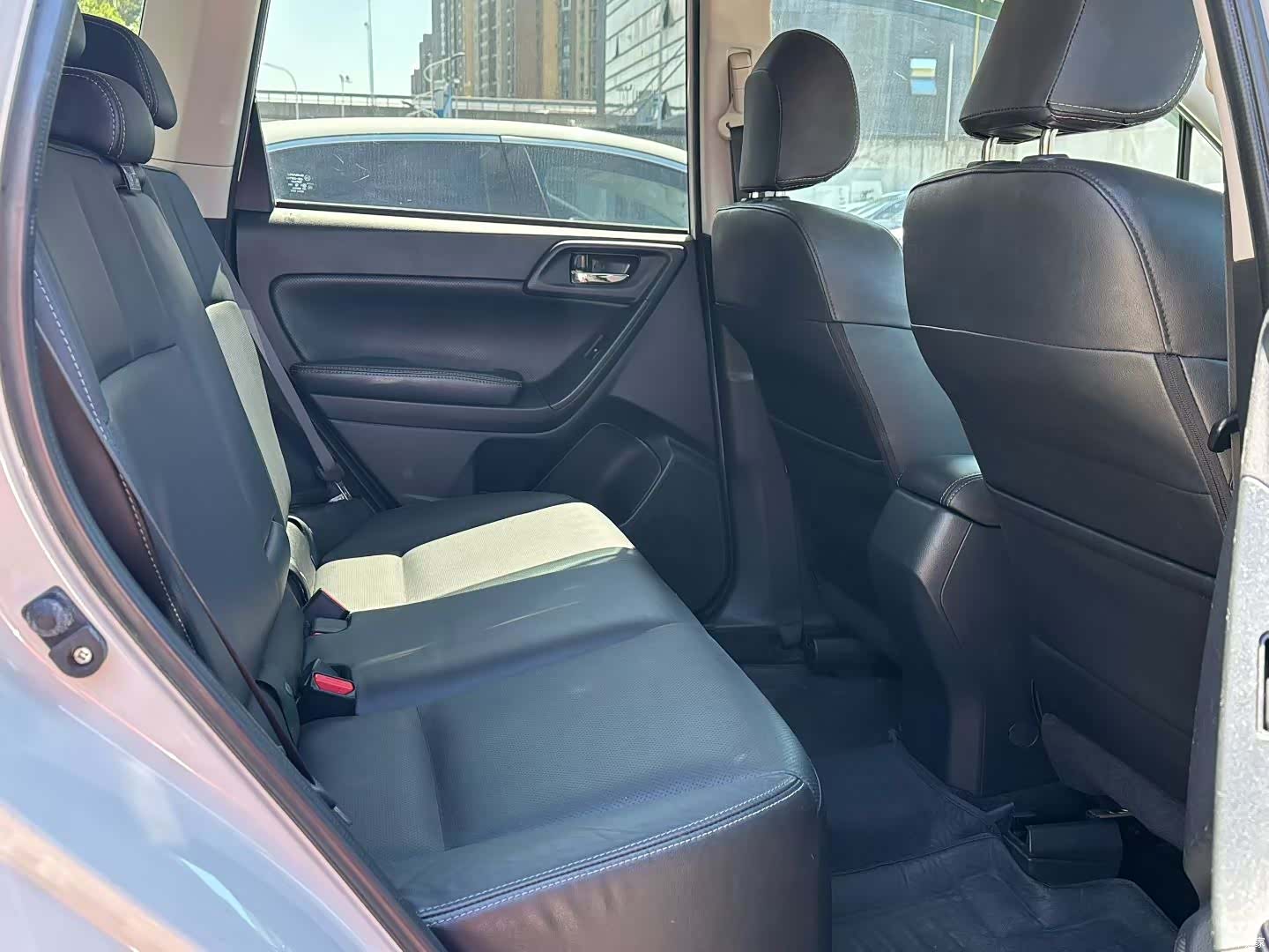 Subaru Forester, 2015 6