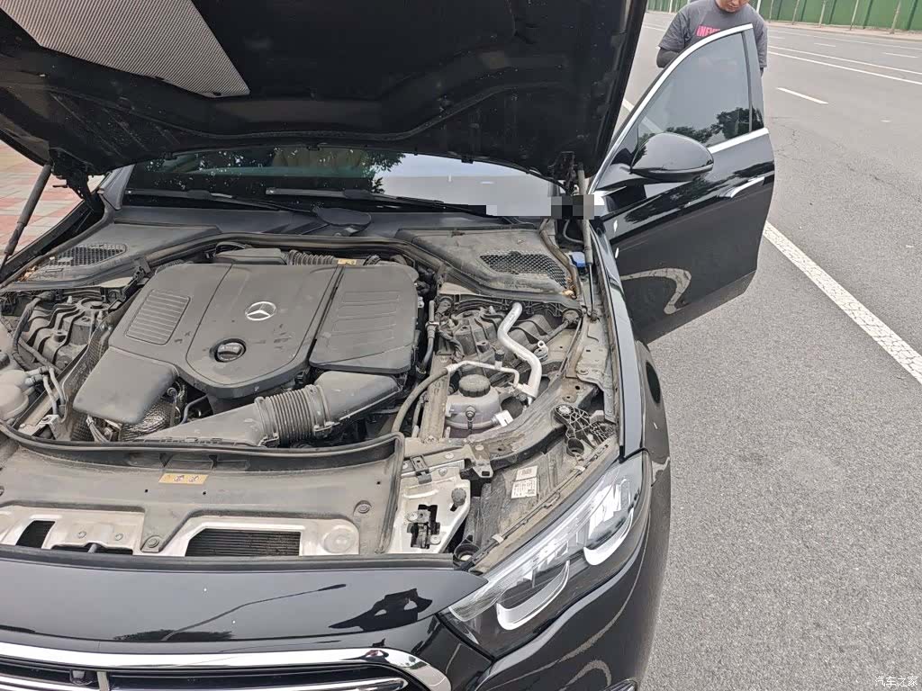 Mercedes-Benz E-Class, 2024 22