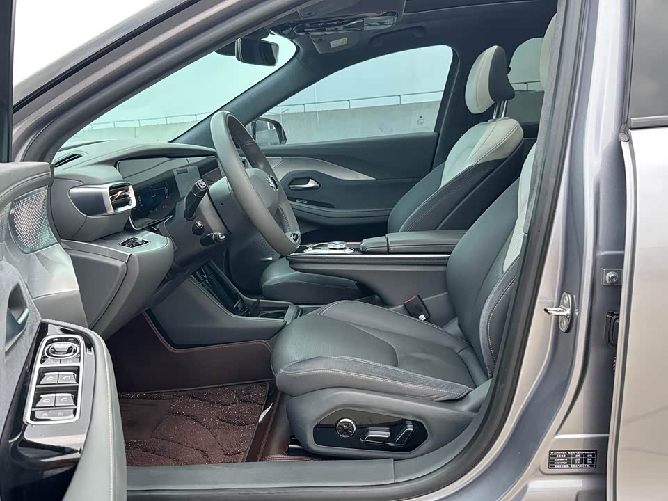 ARCFOX Polar Fox Alpha S