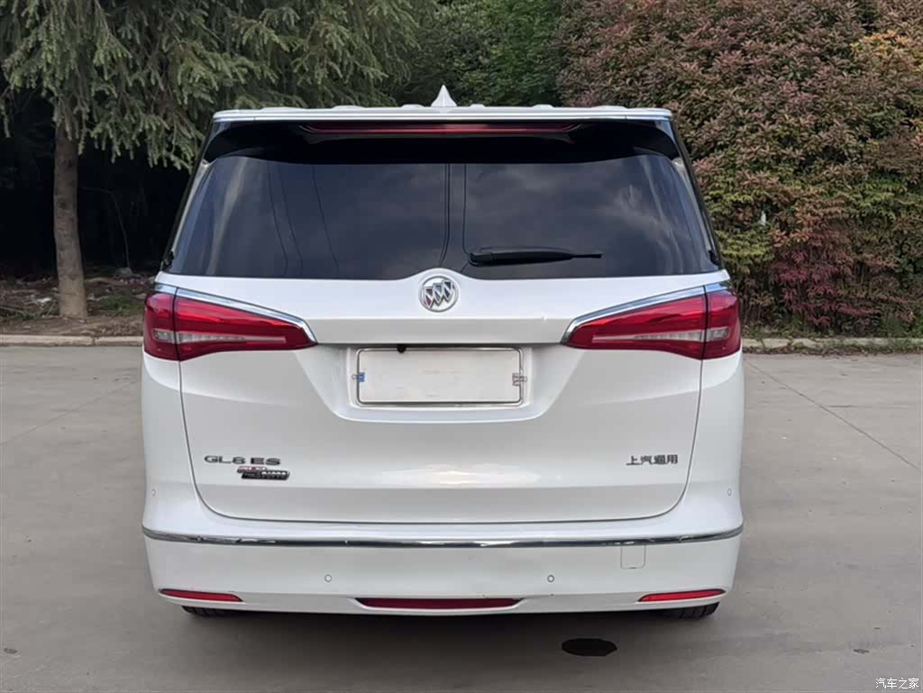 Buick GL8, 2018 8