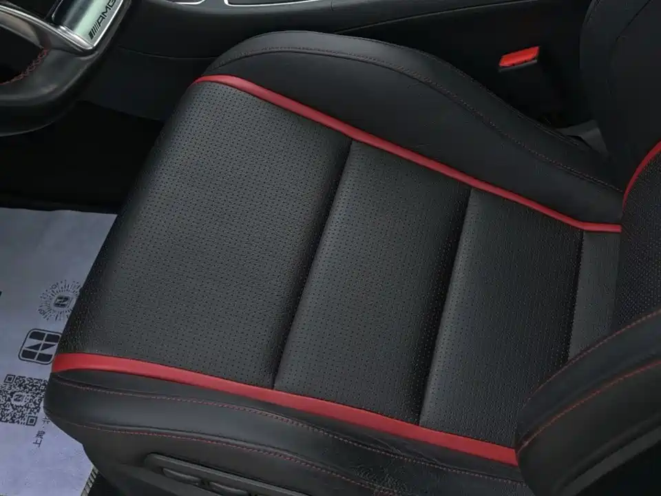 Mercedes-Benz GLA AMG