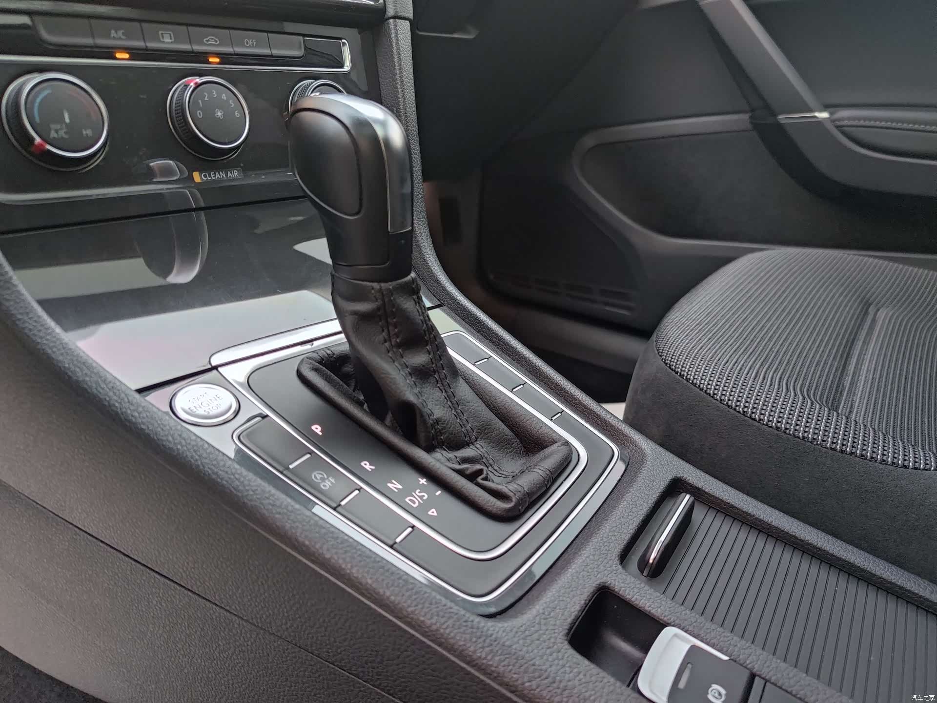 Volkswagen Golf, 2020 14