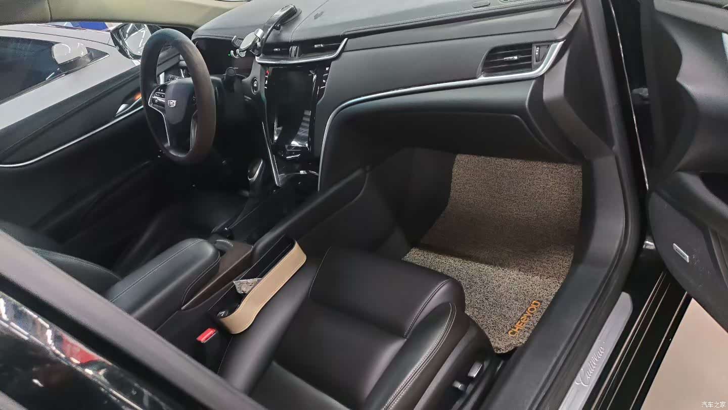 Cadillac XTS, 2018 10