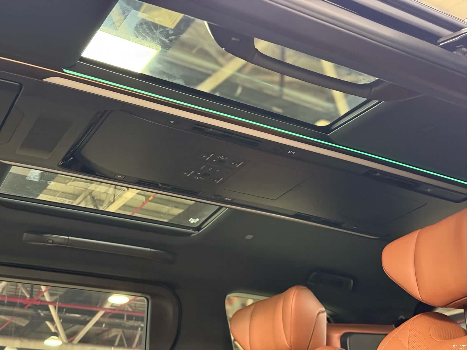 Toyota Alphard, 2023 15
