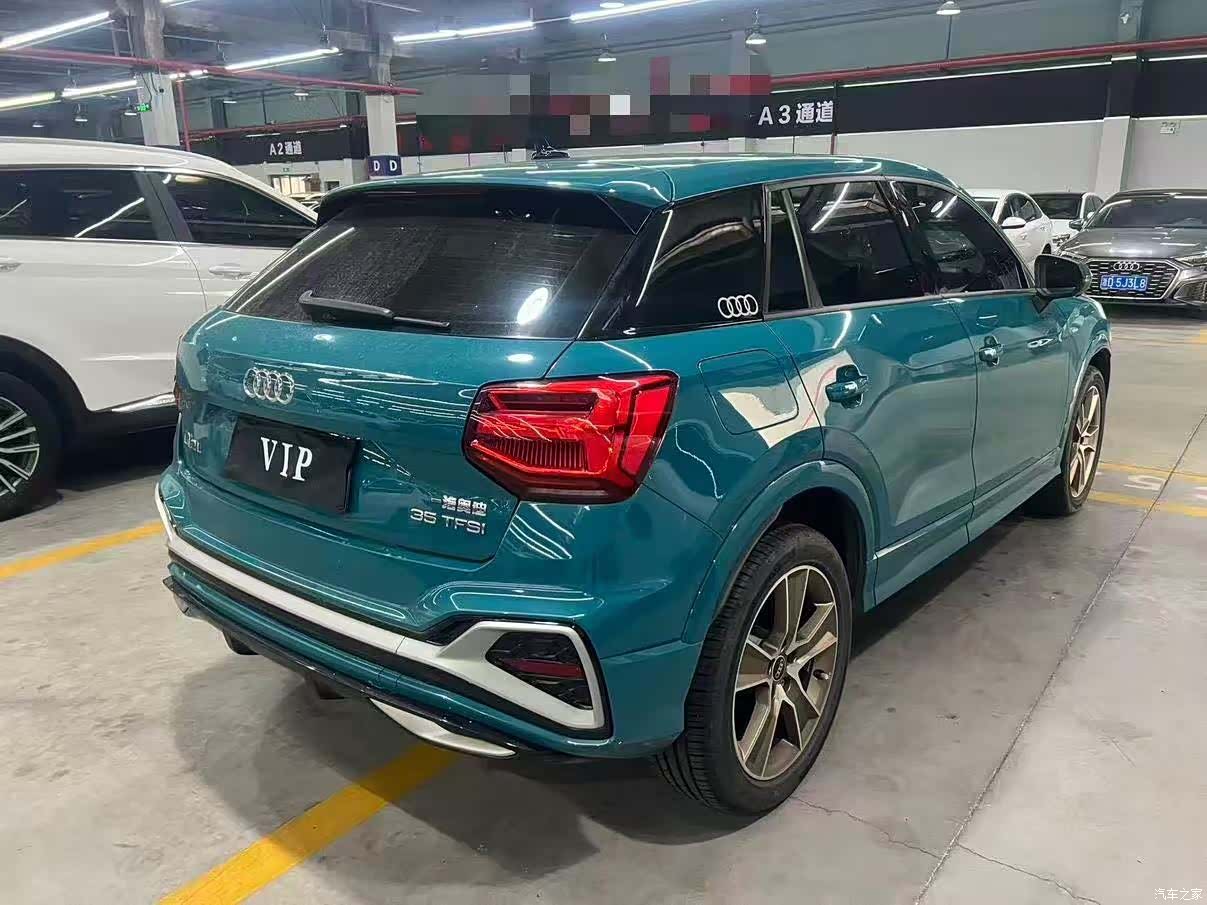 Audi Q2L, 2022 9