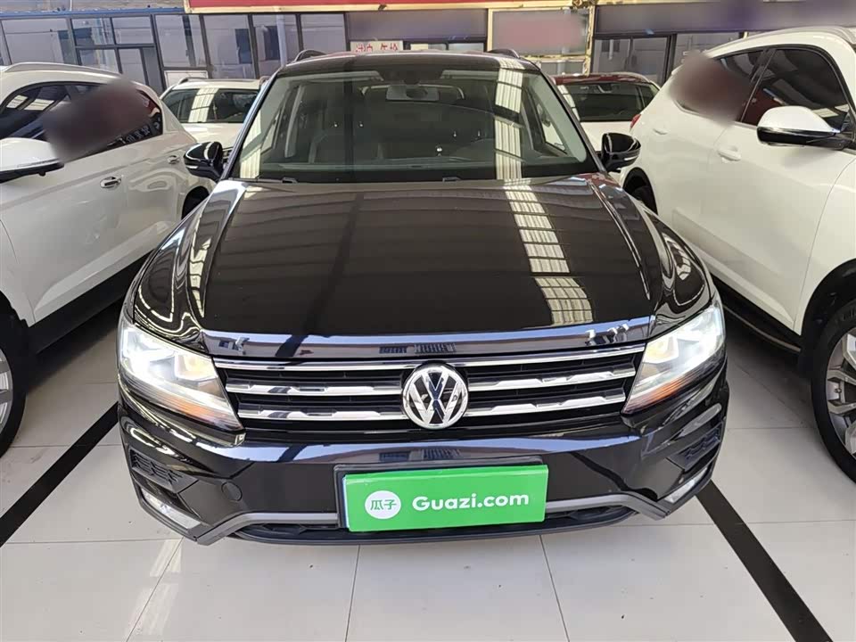 Volkswagen Tiguan L